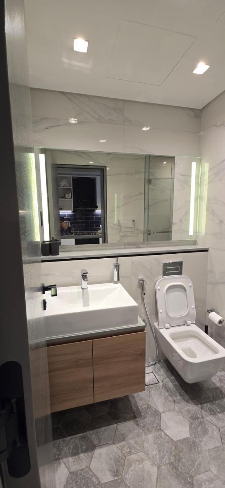 Apartment Luxurious Mag318 In Business Bay Downtown Walking Distance From Mall & Burj Khalifa *