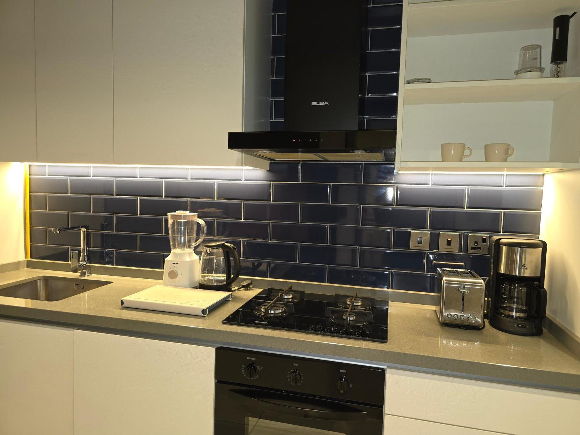 Luxurious Mag318 In Business Bay Downtown Walking Distance From Mall & Burj Khalifa Apartment *